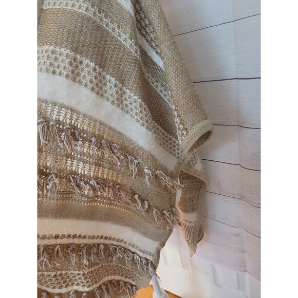 CHICO'S One Size Open Crochet Poncho With Fringe Neutral BOHO Bohemian Natural - Picture 9 of 9